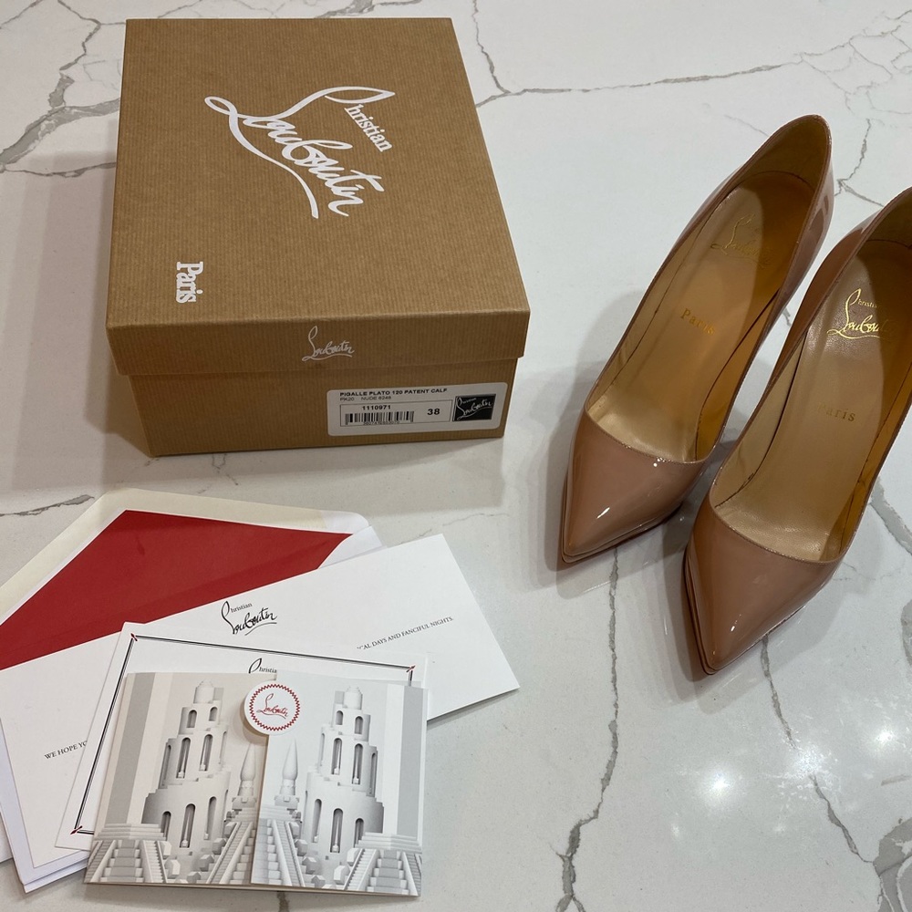 Christian Louboutin Pigalle Plato Nude Pumps